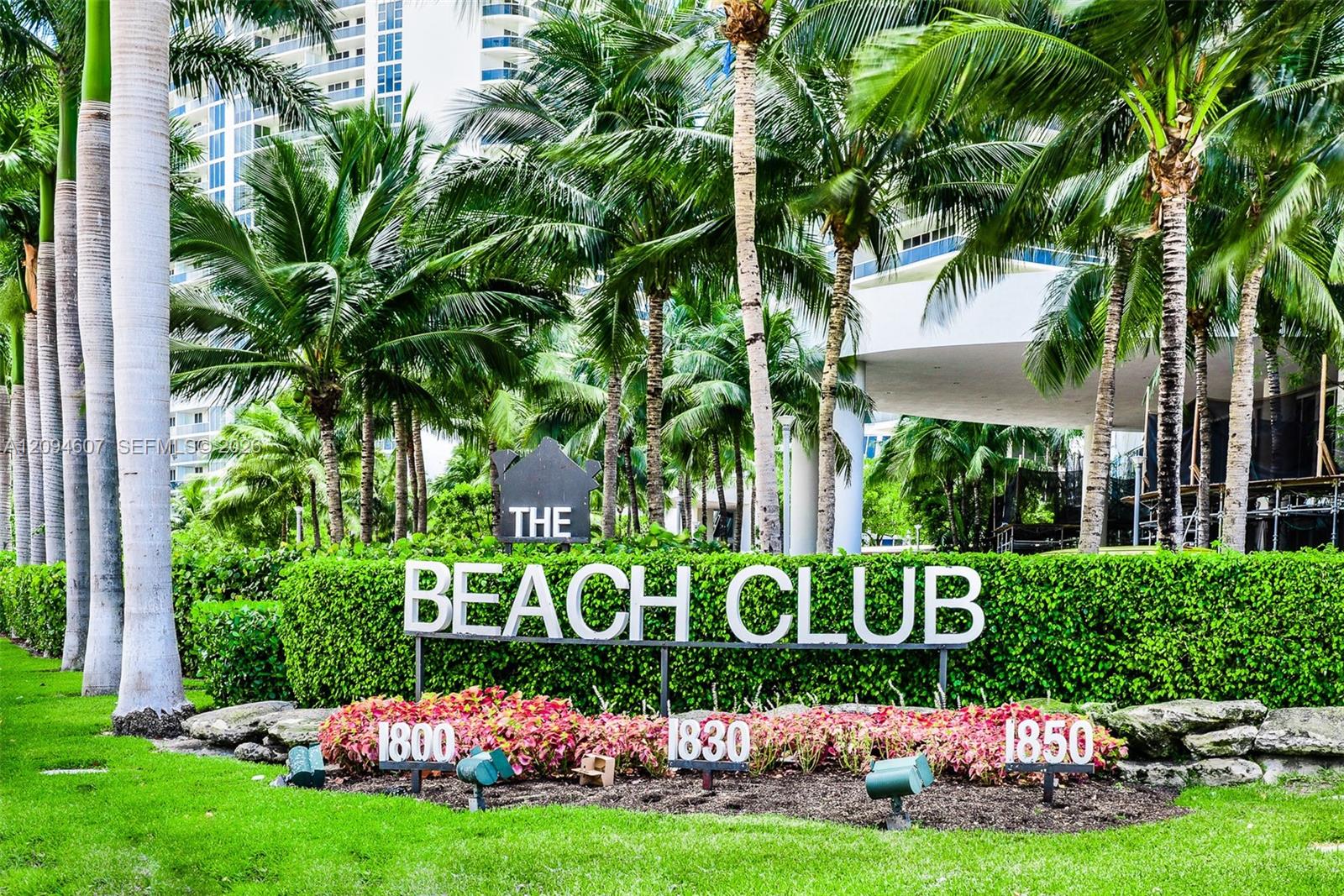 3702 3 / 3 1841 sq. ft. $ 2026-09-23 0 foto