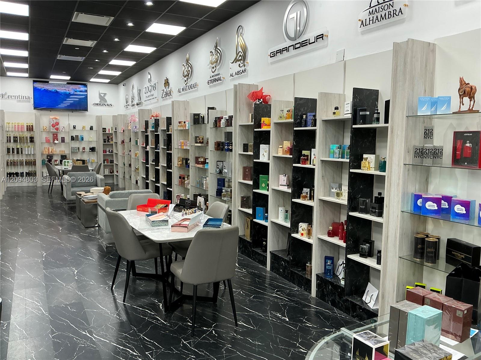 Ver detalles / sq. ft. $ 2026-09-24 0 foto