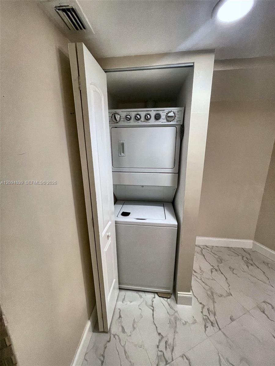 In-Unit Washer/Dryer