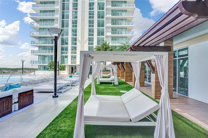 803 2 / 3 1524 sq. ft. $ 2026-09-28 0 Photo