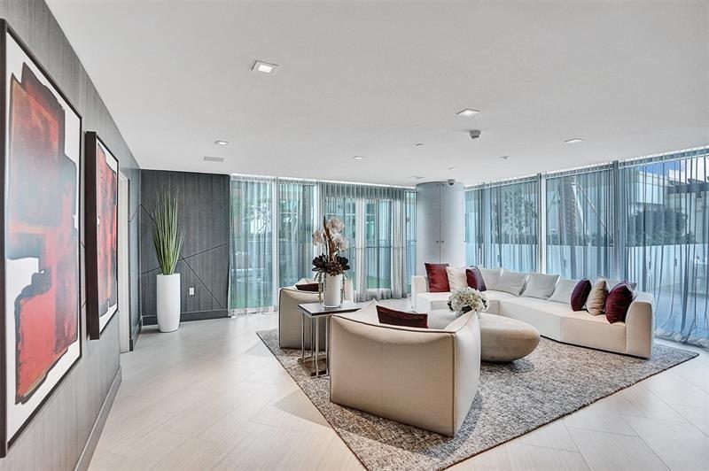 803 2 / 3 1524 sq. ft. $ 2026-09-28 0 Photo