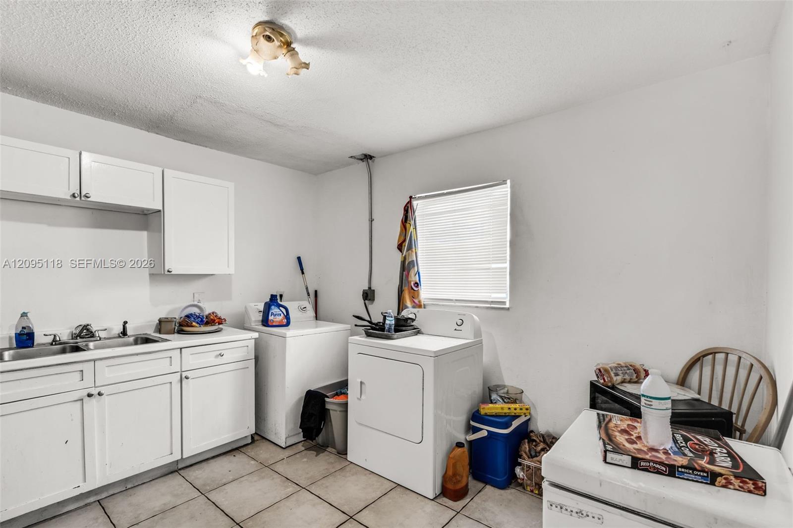 Ver detalles / 2548 sq. ft. $ 2026-09-28 0 foto