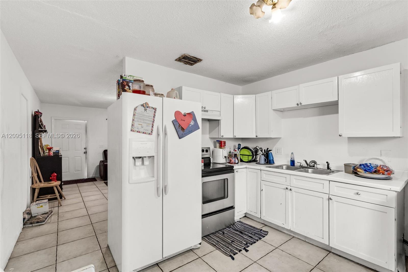 Ver detalles / 2548 sq. ft. $ 2026-09-28 0 foto