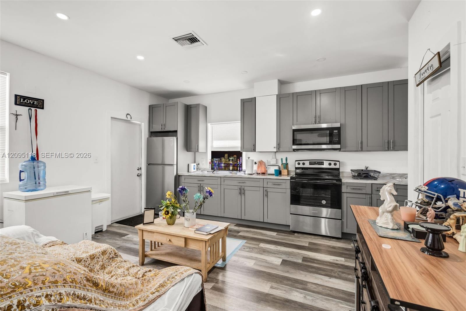 Ver detalles / 2548 sq. ft. $ 2026-09-28 0 foto