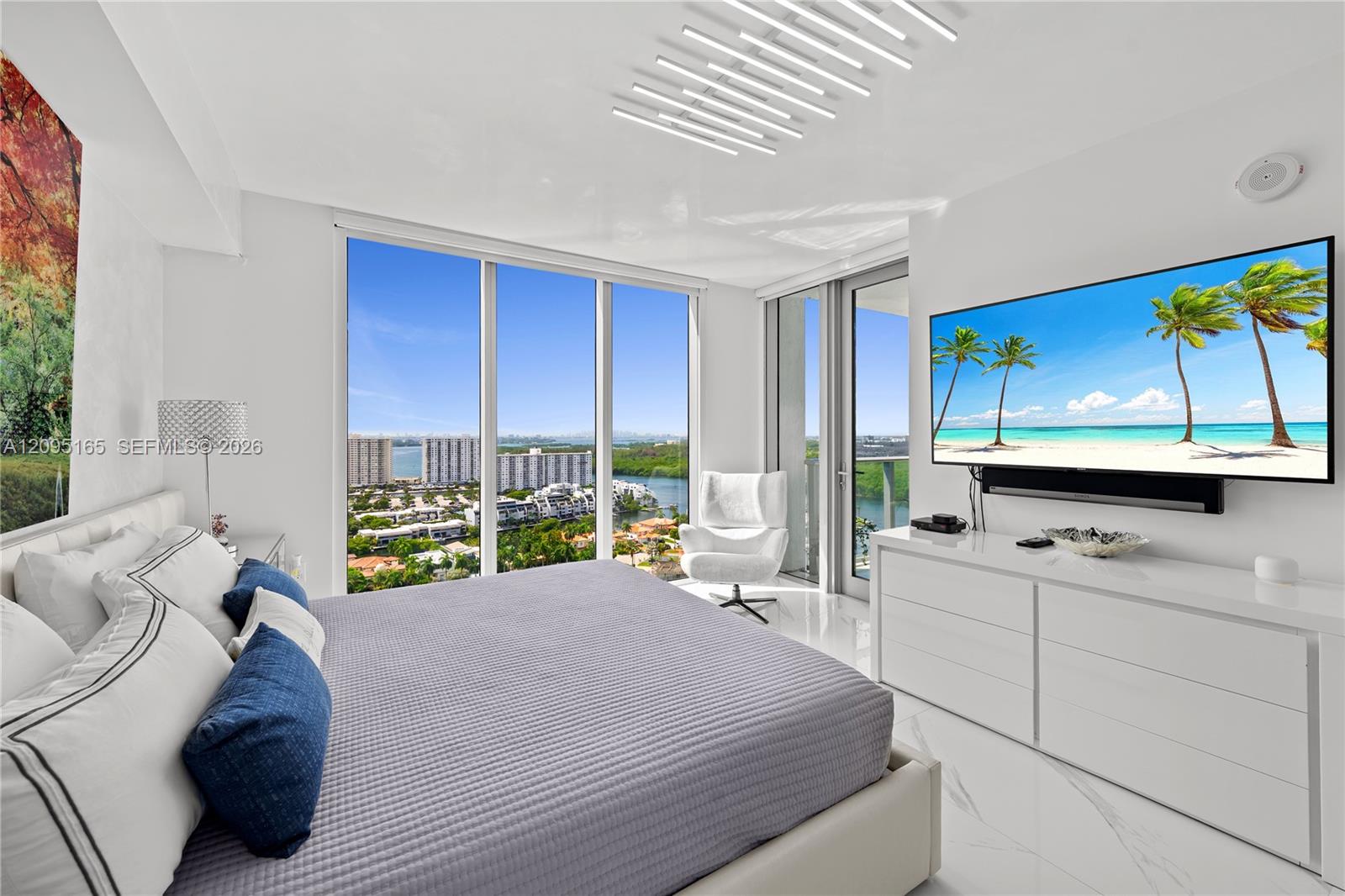 See details 5-2302 3 / 4 1892 sq. ft. $ 2026-09-24 0 Photo