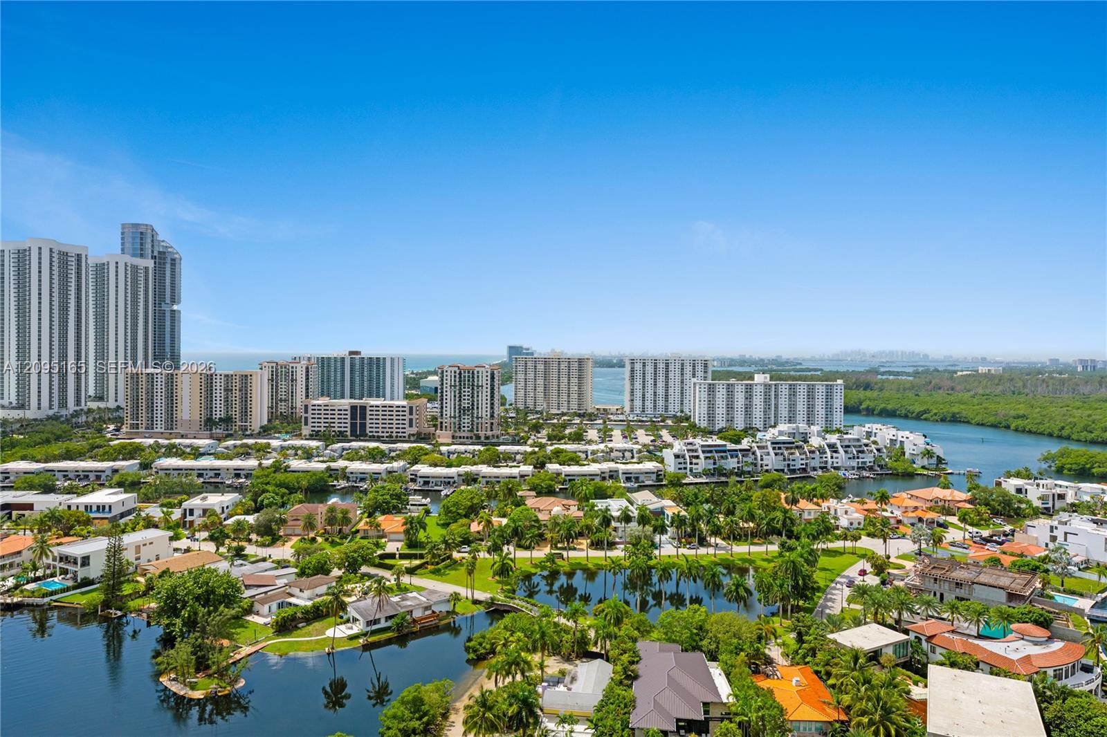 See details 5-2302 3 / 4 1892 sq. ft. $ 2026-09-24 0 Photo