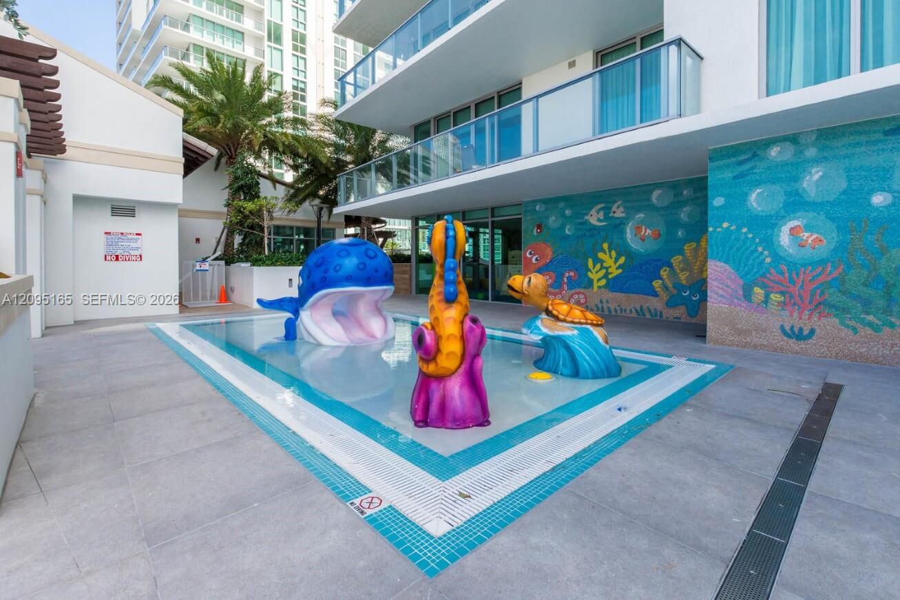 See details 5-2302 3 / 4 1892 sq. ft. $ 2026-09-24 0 Photo