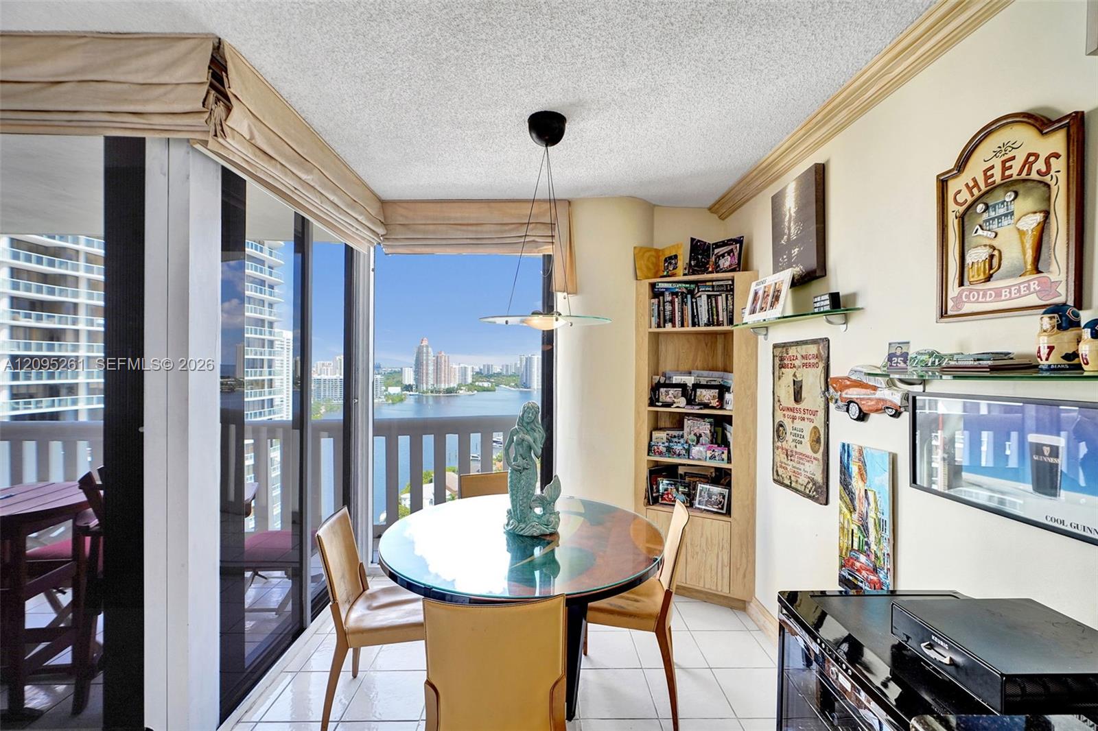 Ver detalles 2304 2 / 2 1607 sq. ft. $ 2026-09-24 0 foto