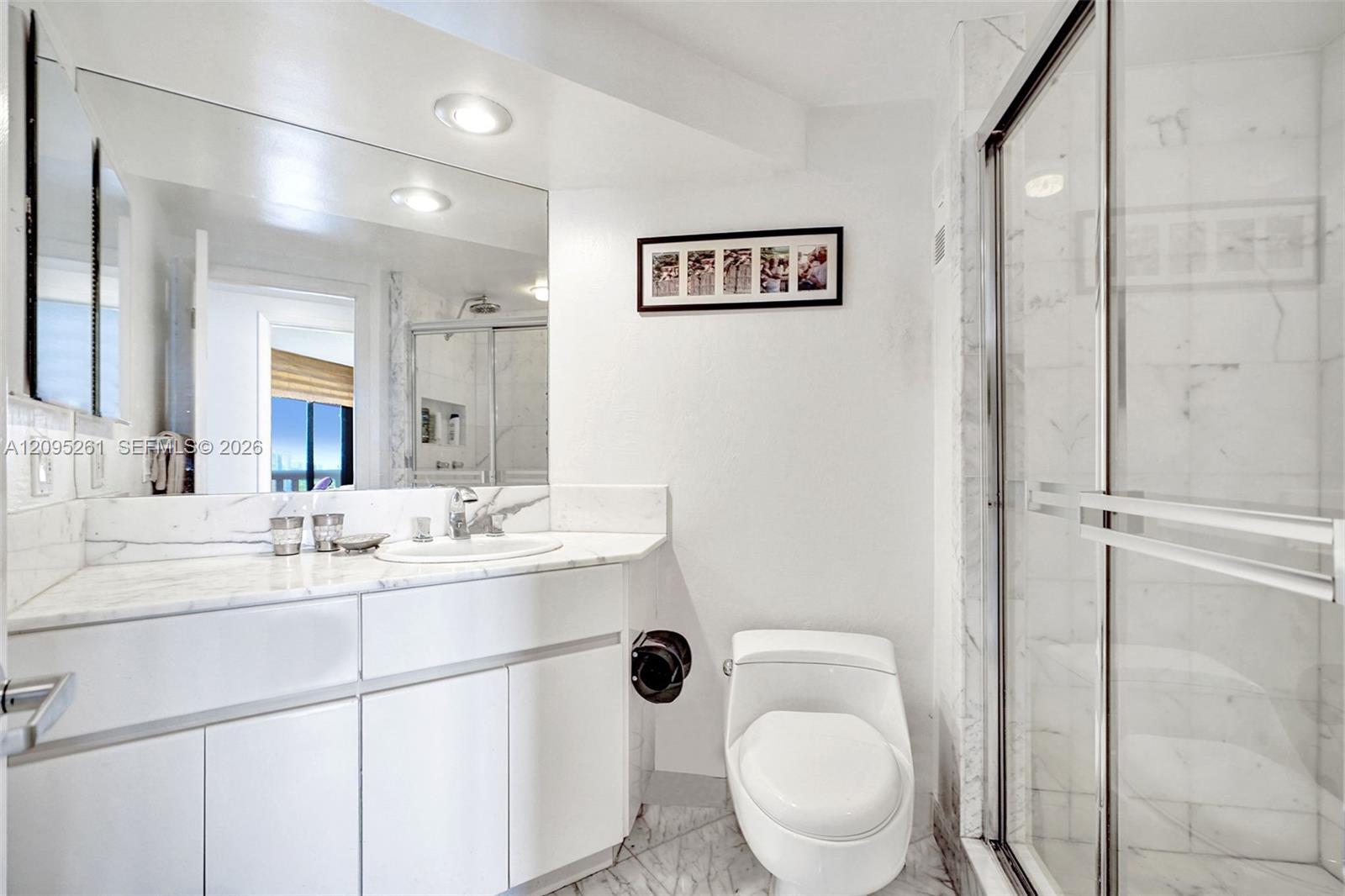 Ver detalles 2304 2 / 2 1607 sq. ft. $ 2026-09-24 0 foto