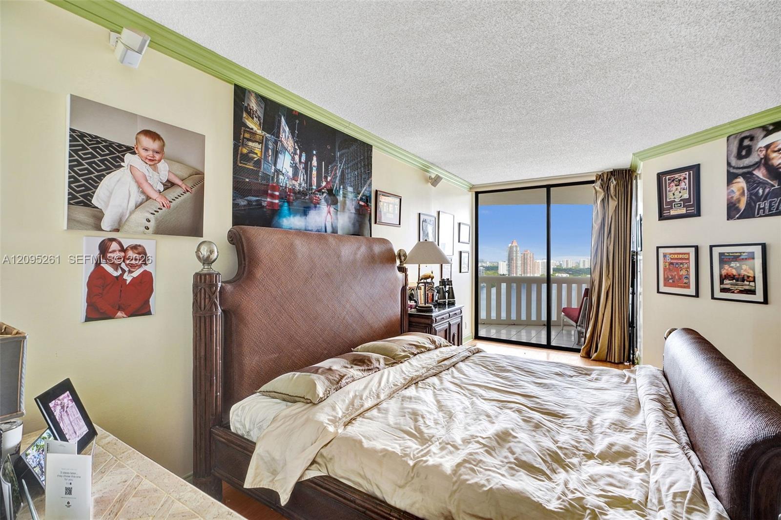 Ver detalles 2304 2 / 2 1607 sq. ft. $ 2026-09-24 0 foto