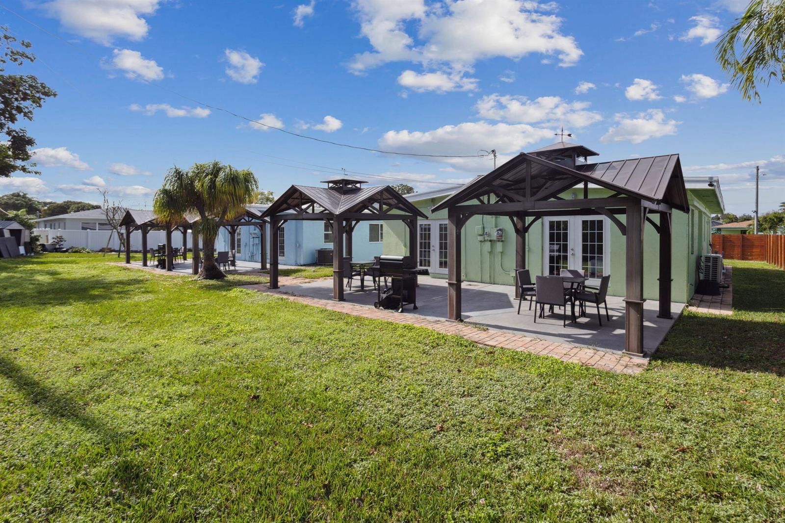 See details / 0 2944 sq. ft. $ 2026-09-25 0 Photo