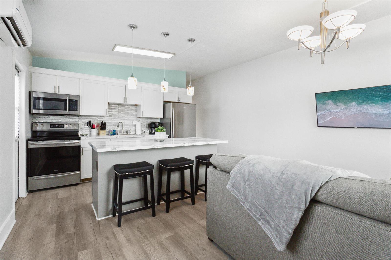 See details / 0 2944 sq. ft. $ 2026-09-25 0 Photo