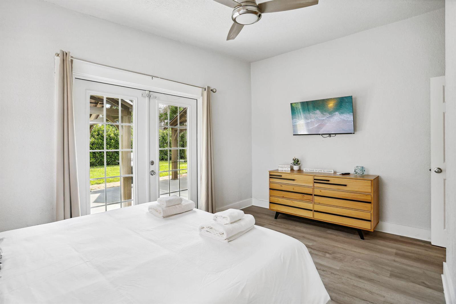 See details / 0 2944 sq. ft. $ 2026-09-25 0 Photo