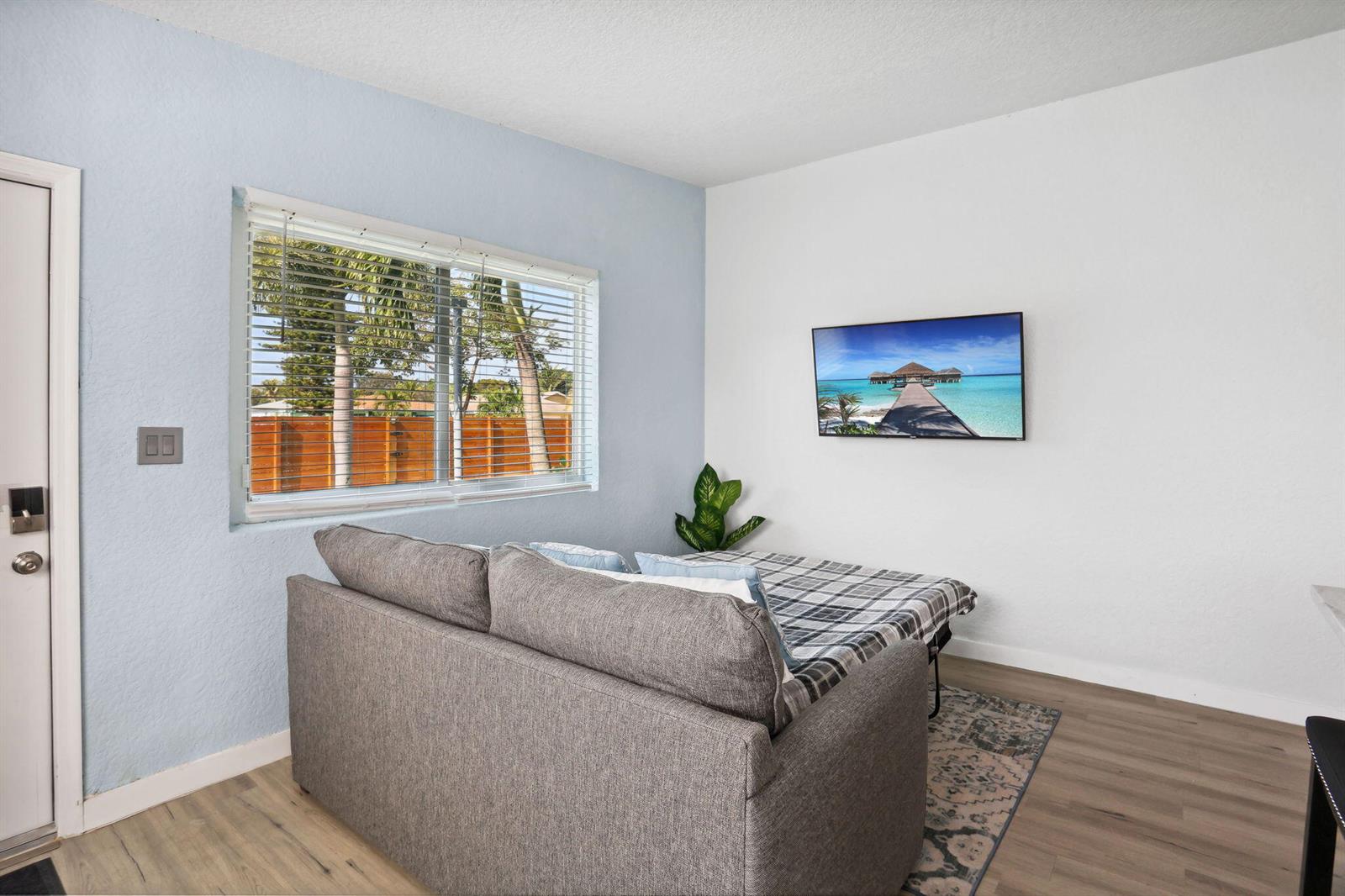See details / 0 2944 sq. ft. $ 2026-09-25 0 Photo
