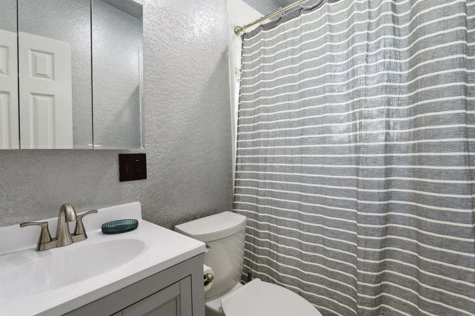 See details / 0 2944 sq. ft. $ 2026-09-25 0 Photo