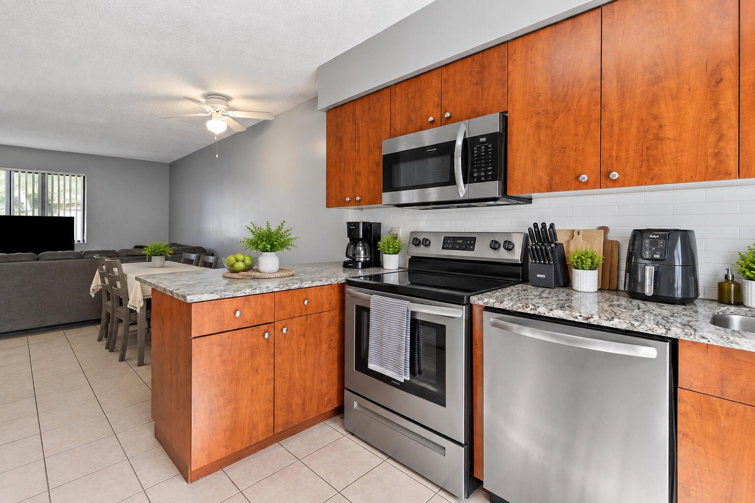   / 0 4000 sq. ft. $ 2026-09-25 0 Photo