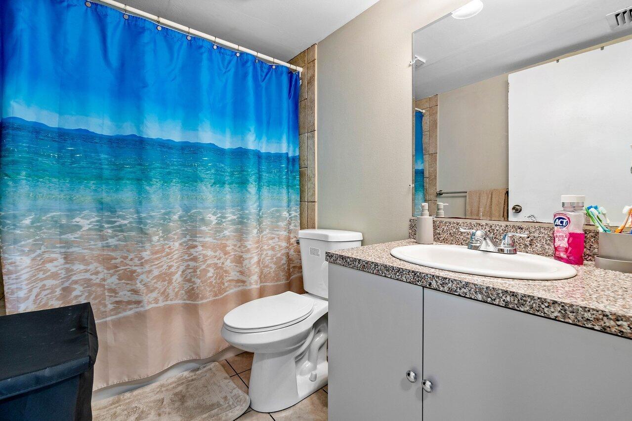   / 0 4000 sq. ft. $ 2026-09-25 0 Photo