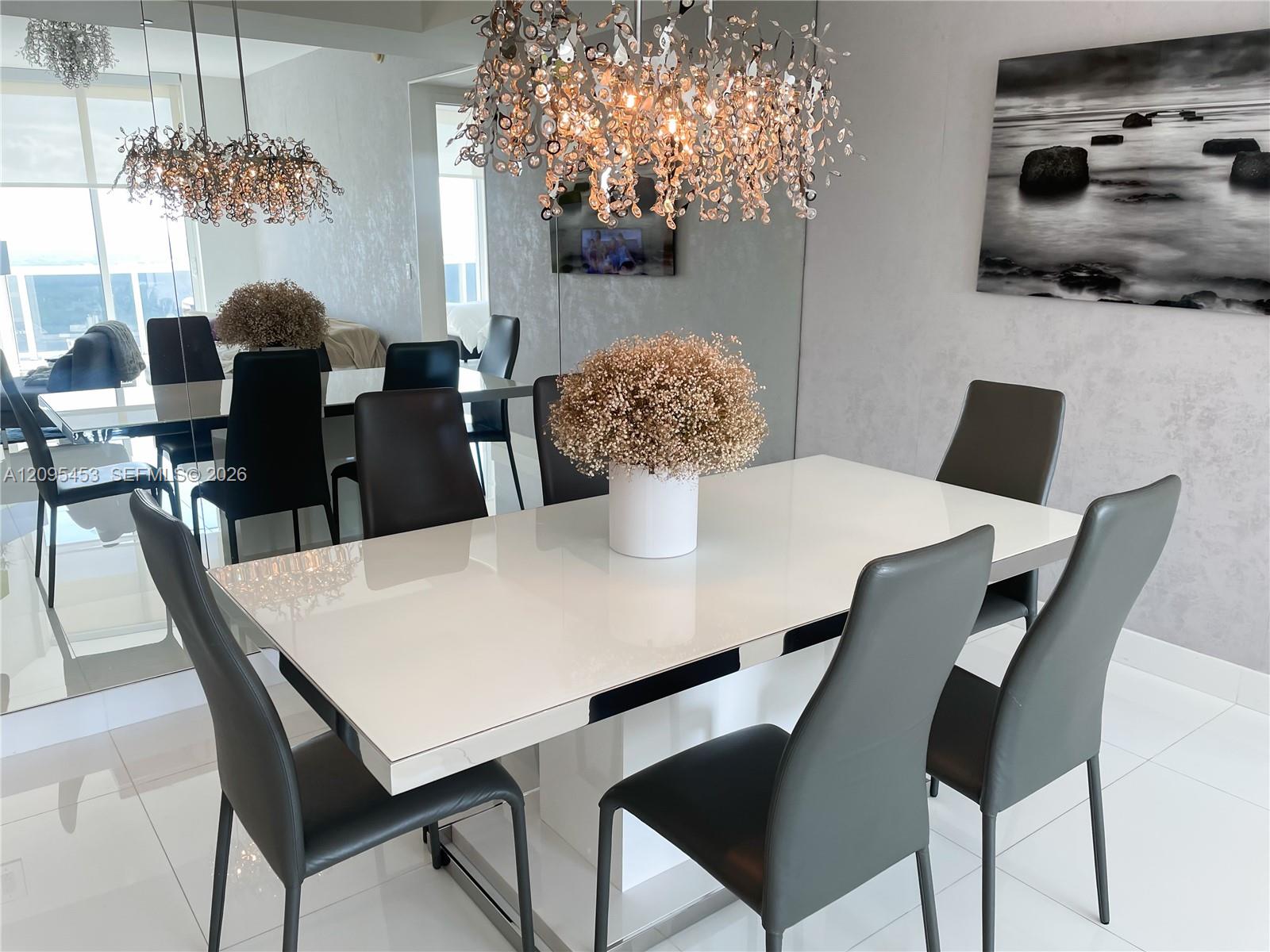 2905 2 / 2 1435 sq. ft. $ 2026-09-25 0 Photo