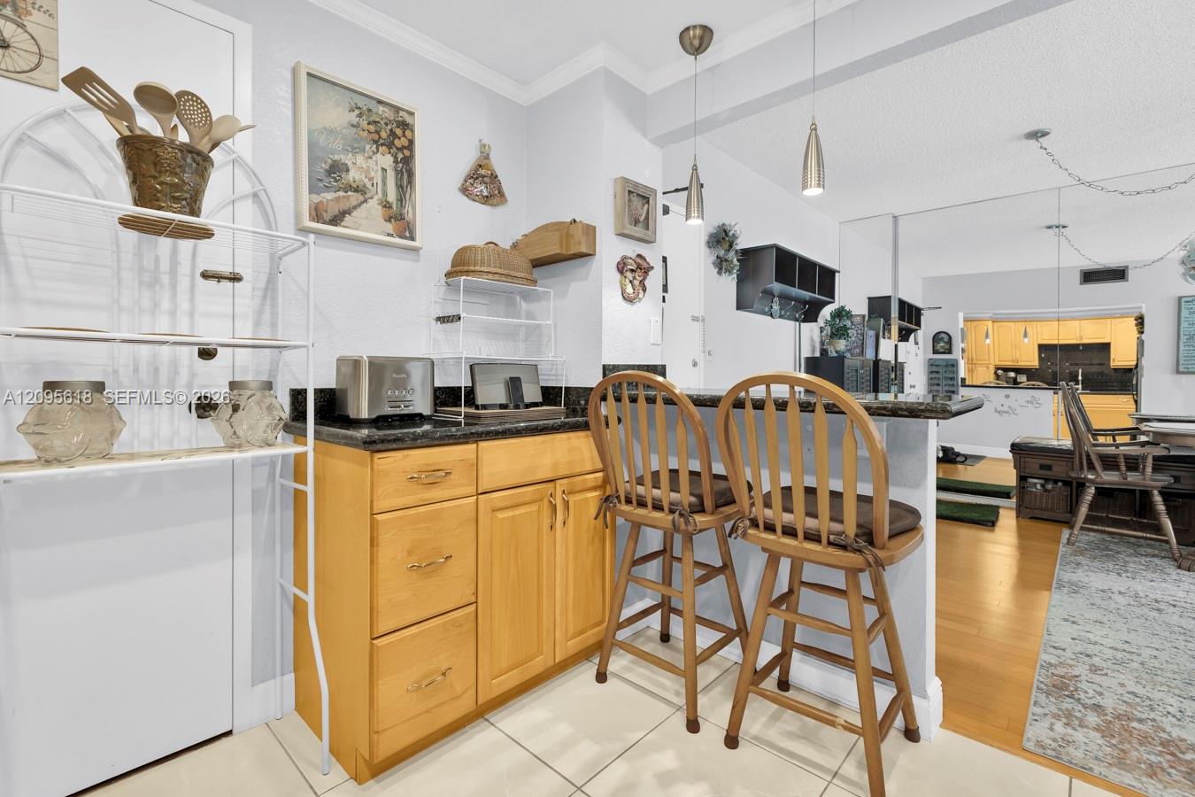 See details 10G 2 / 2 1240 sq. ft. $ 2026-09-25 0 Photo