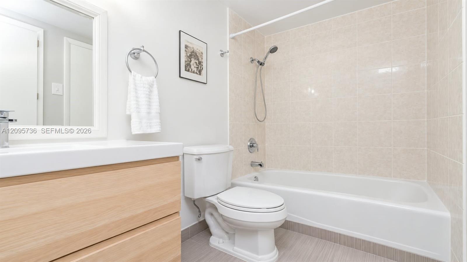 705 1 / 2 844 sq. ft. $ 2026-10-08 0 Photo