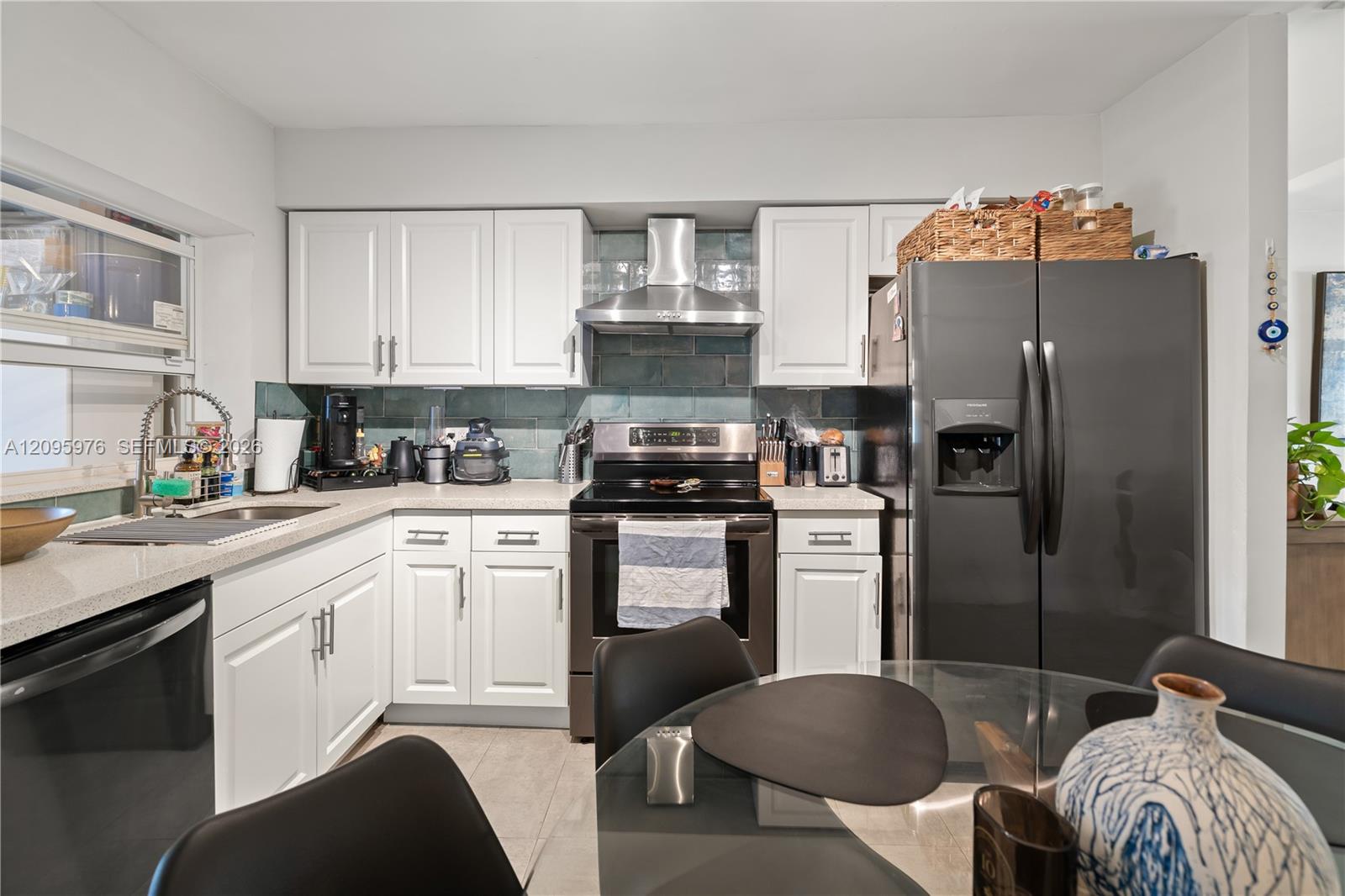 Ver detalles / 2860 sq. ft. $ 2026-09-25 0 foto