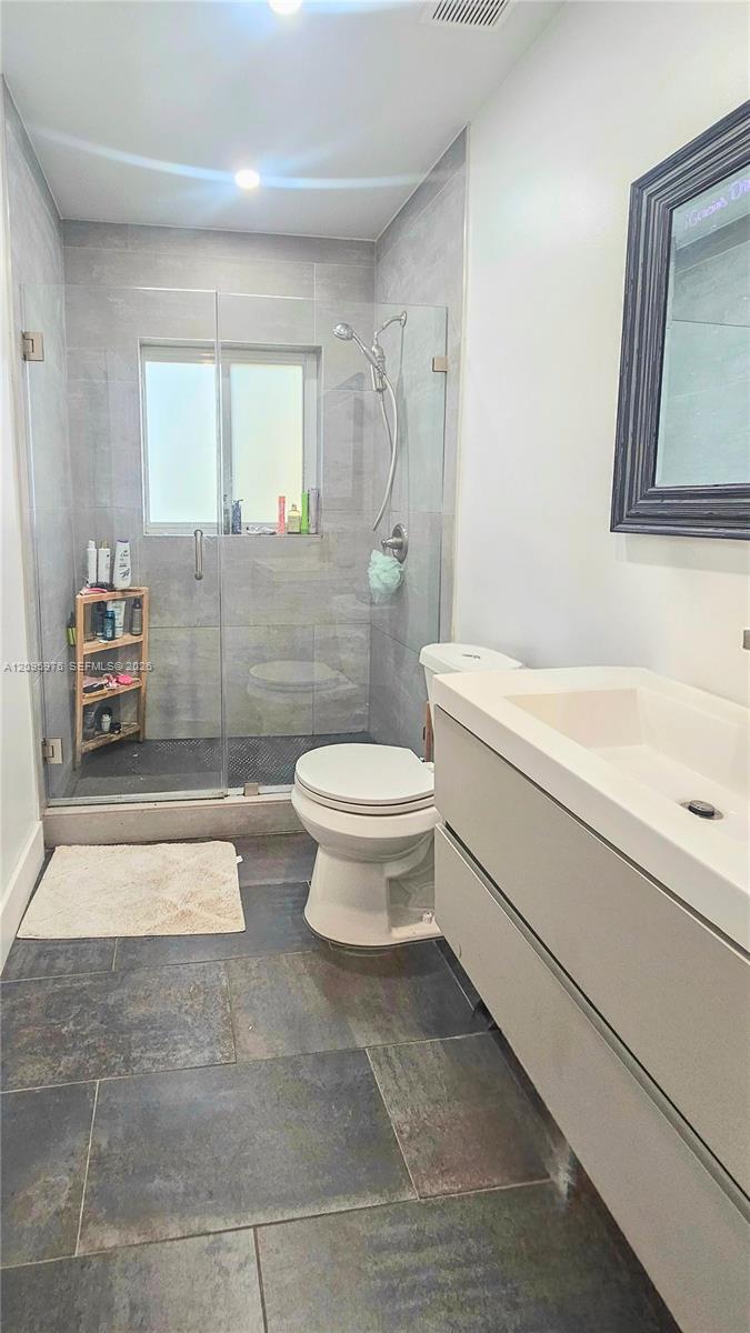 Ver detalles / 2860 sq. ft. $ 2026-09-25 0 foto