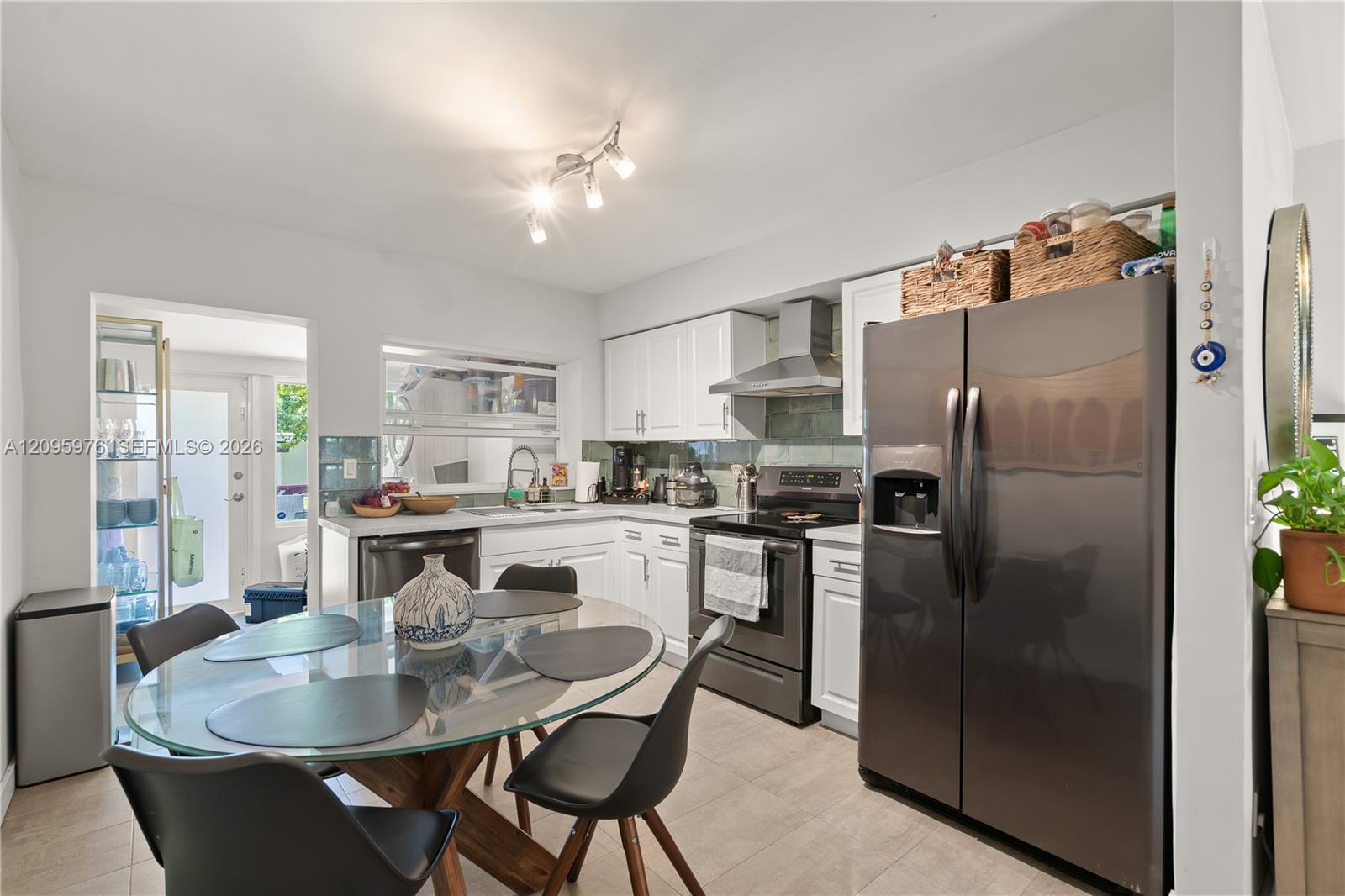 Ver detalles / 2860 sq. ft. $ 2026-09-25 0 foto