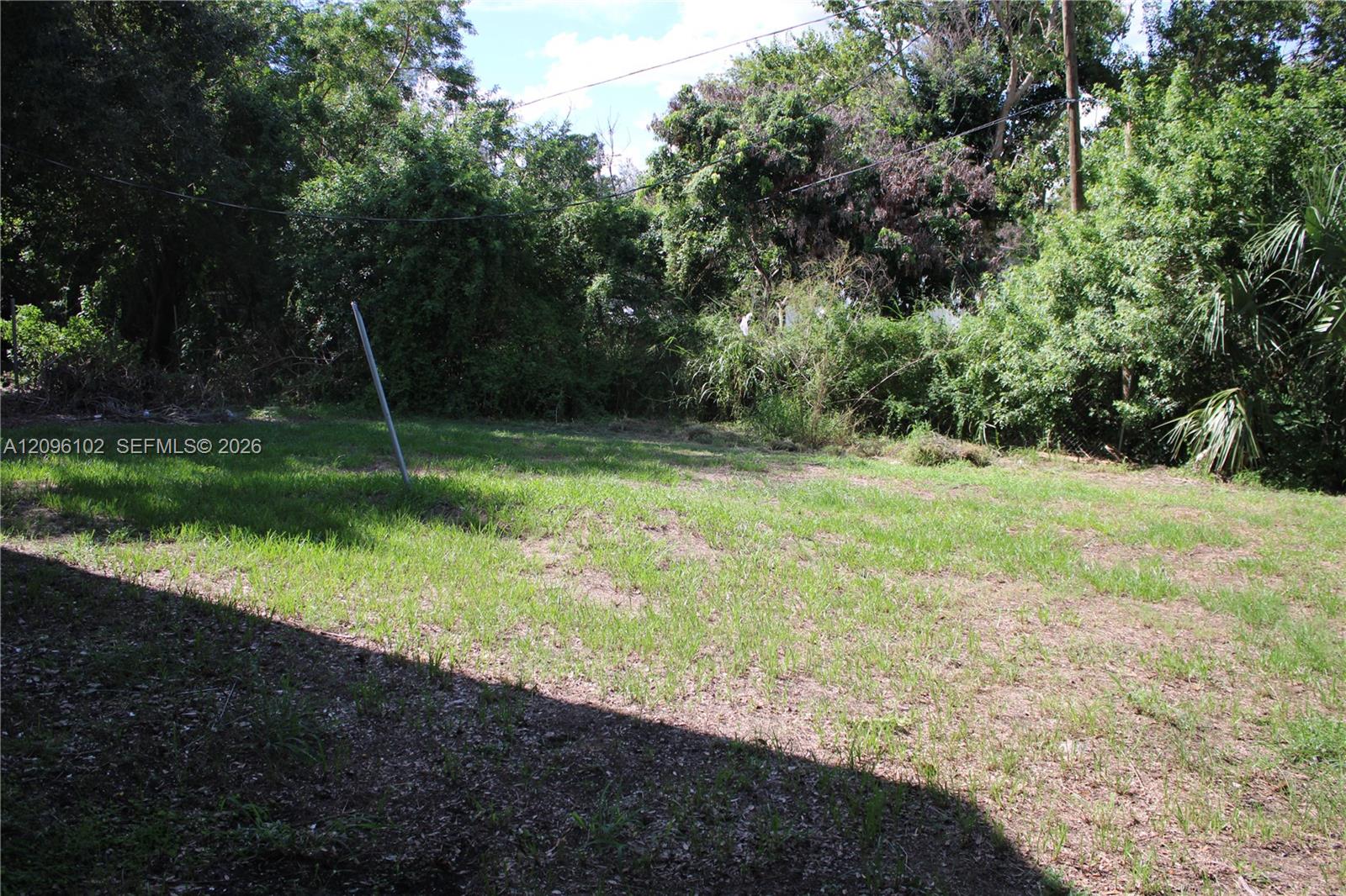 214 2 / 2  sq. ft. $ 2026-09-26 0 foto