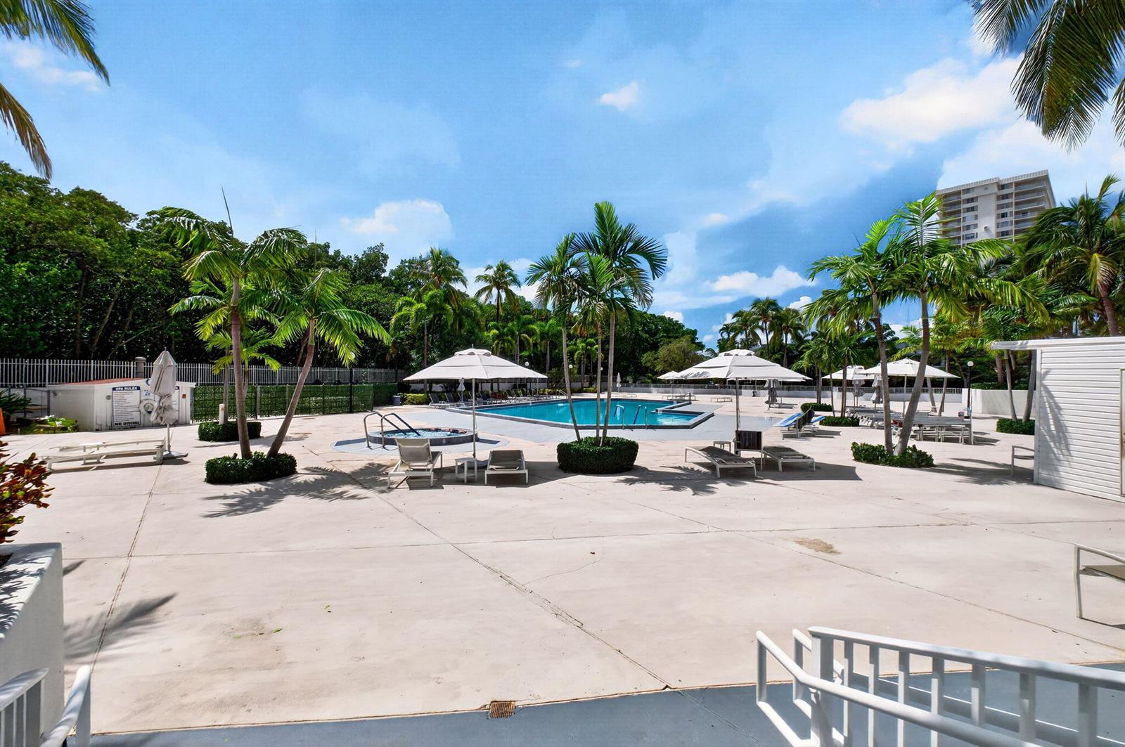 620 1 /  991 sq. ft. $ 2026-09-27 0 foto