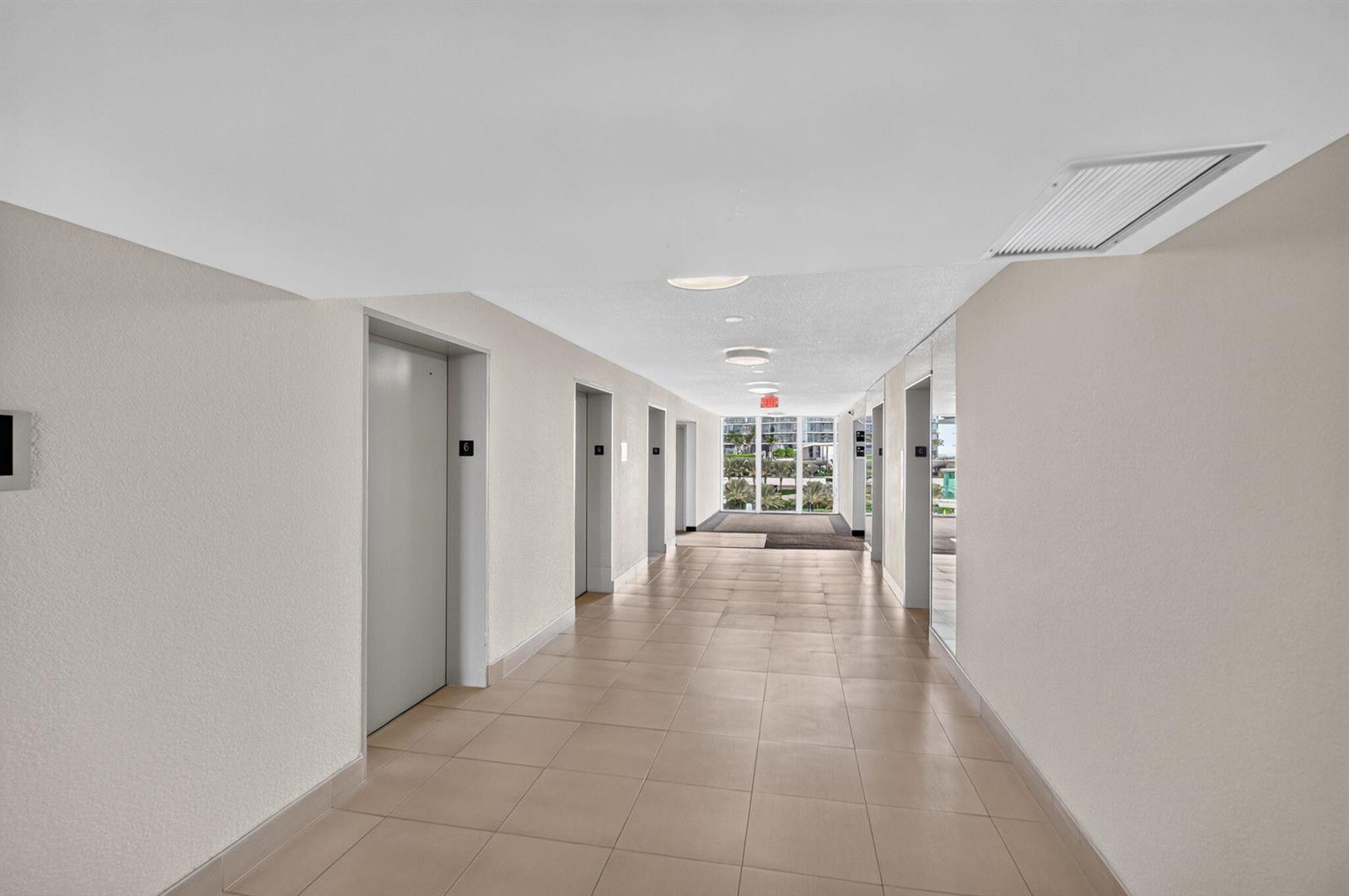 620 1 /  991 sq. ft. $ 2026-09-27 0 foto