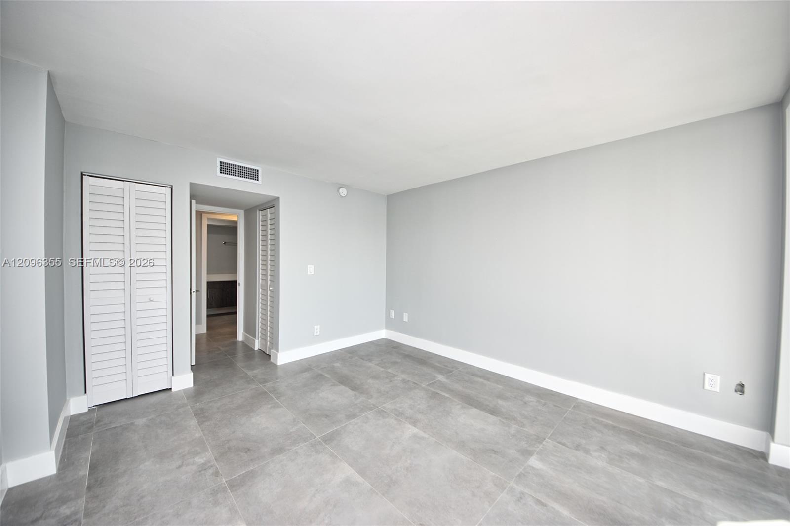 309-1 2 / 2 1674 sq. ft. $ 2026-09-27 0 foto
