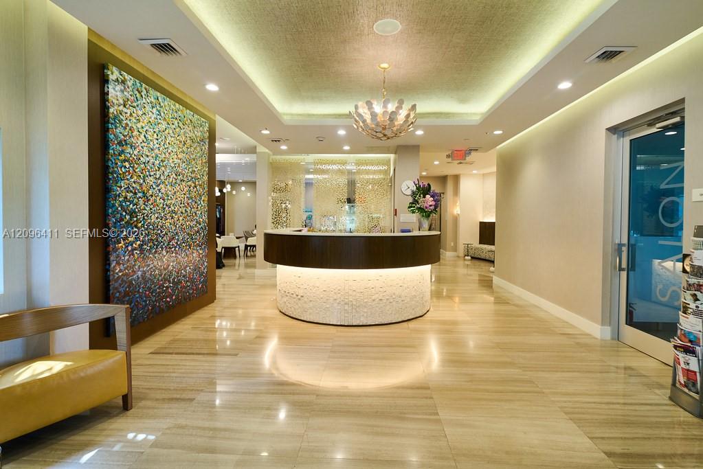 Ver detalles 1103 3 / 4 2605 sq. ft. $ 2026-09-27 0 foto