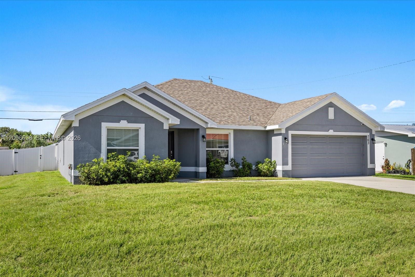 Ver detalles 763 3 / 2 1908 sq. ft. $ 2026-10-07 0 foto