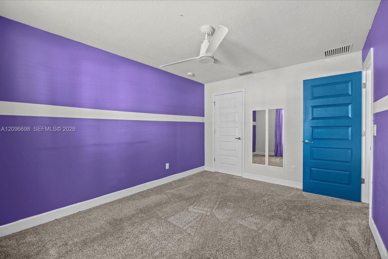 Ver detalles 763 3 / 2 1908 sq. ft. $ 2026-10-07 0 foto