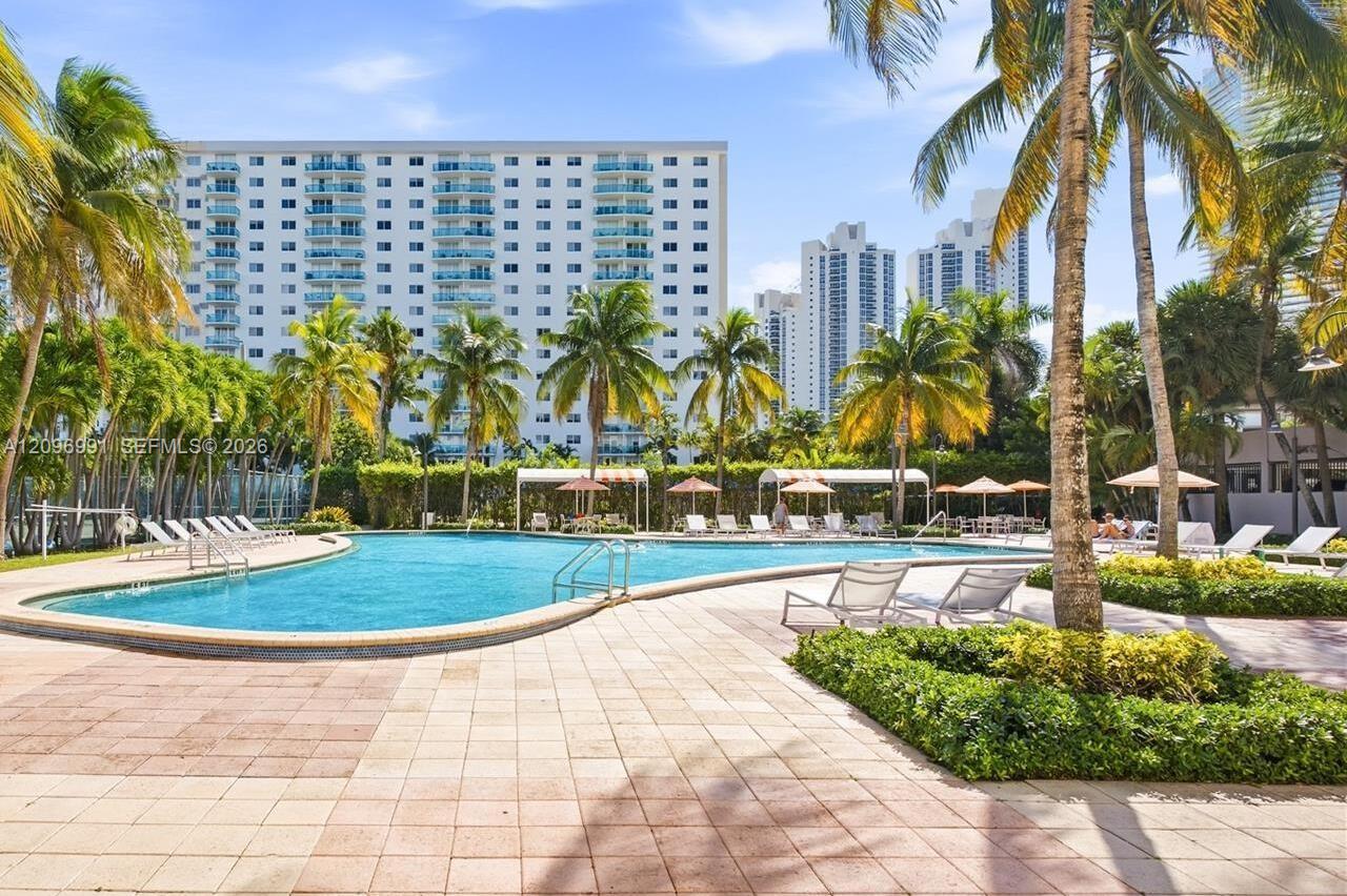Photo 15 of Collins Ave