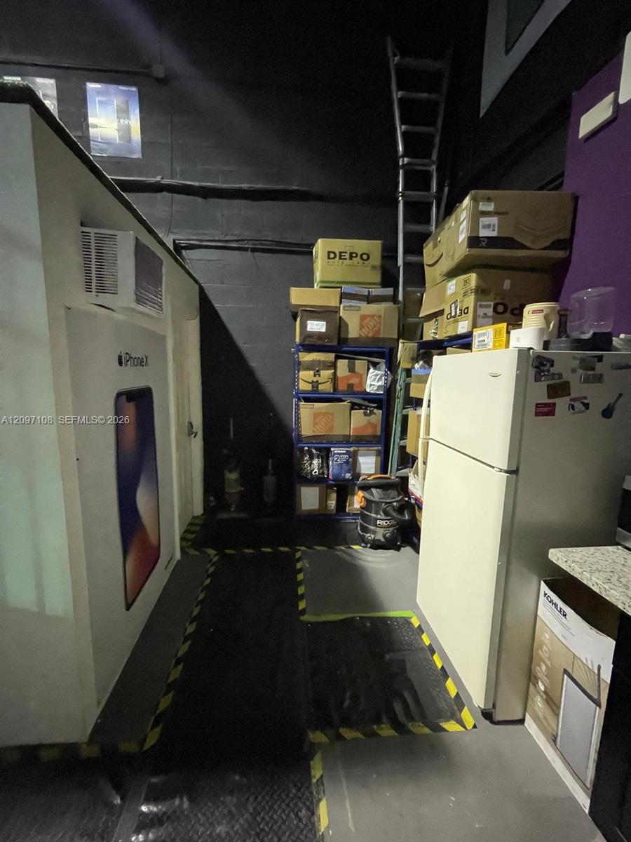 315  /   sq. ft. $ 2026-09-28 0 foto