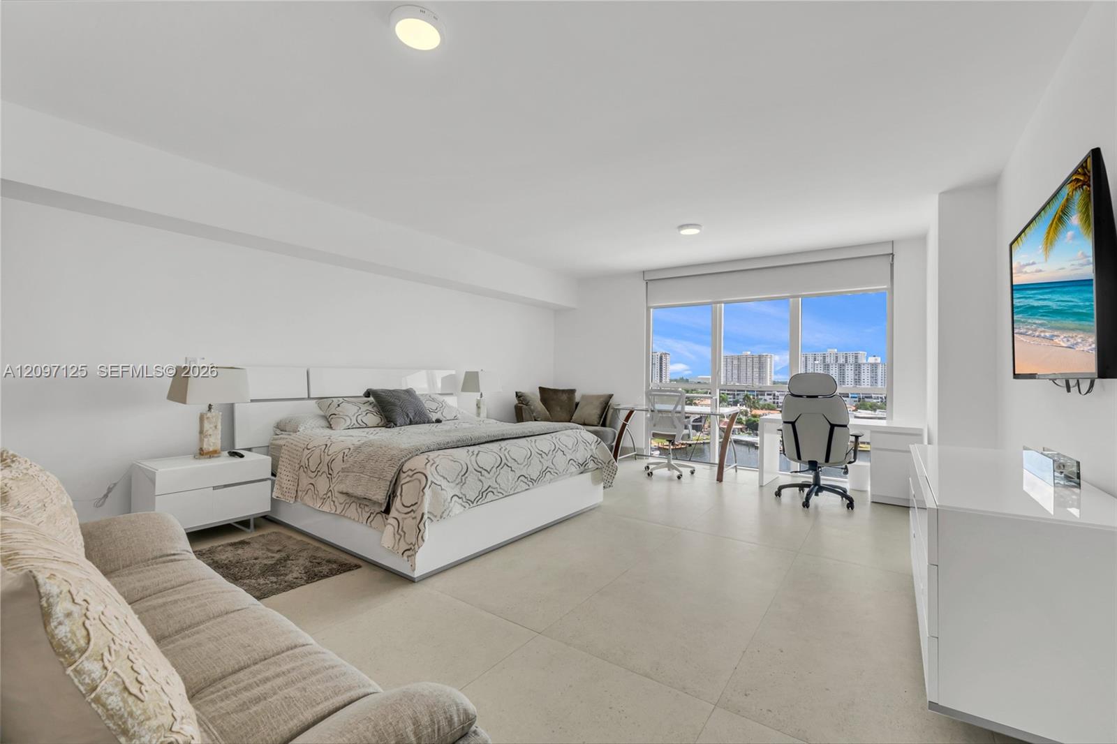 Photo 47 of Sunny Isles Blvd