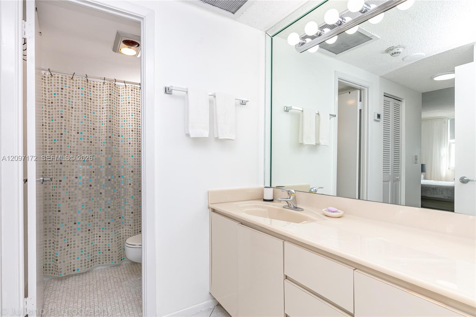 1818 1 / 2 762 sq. ft. $ 2026-09-29 0 foto