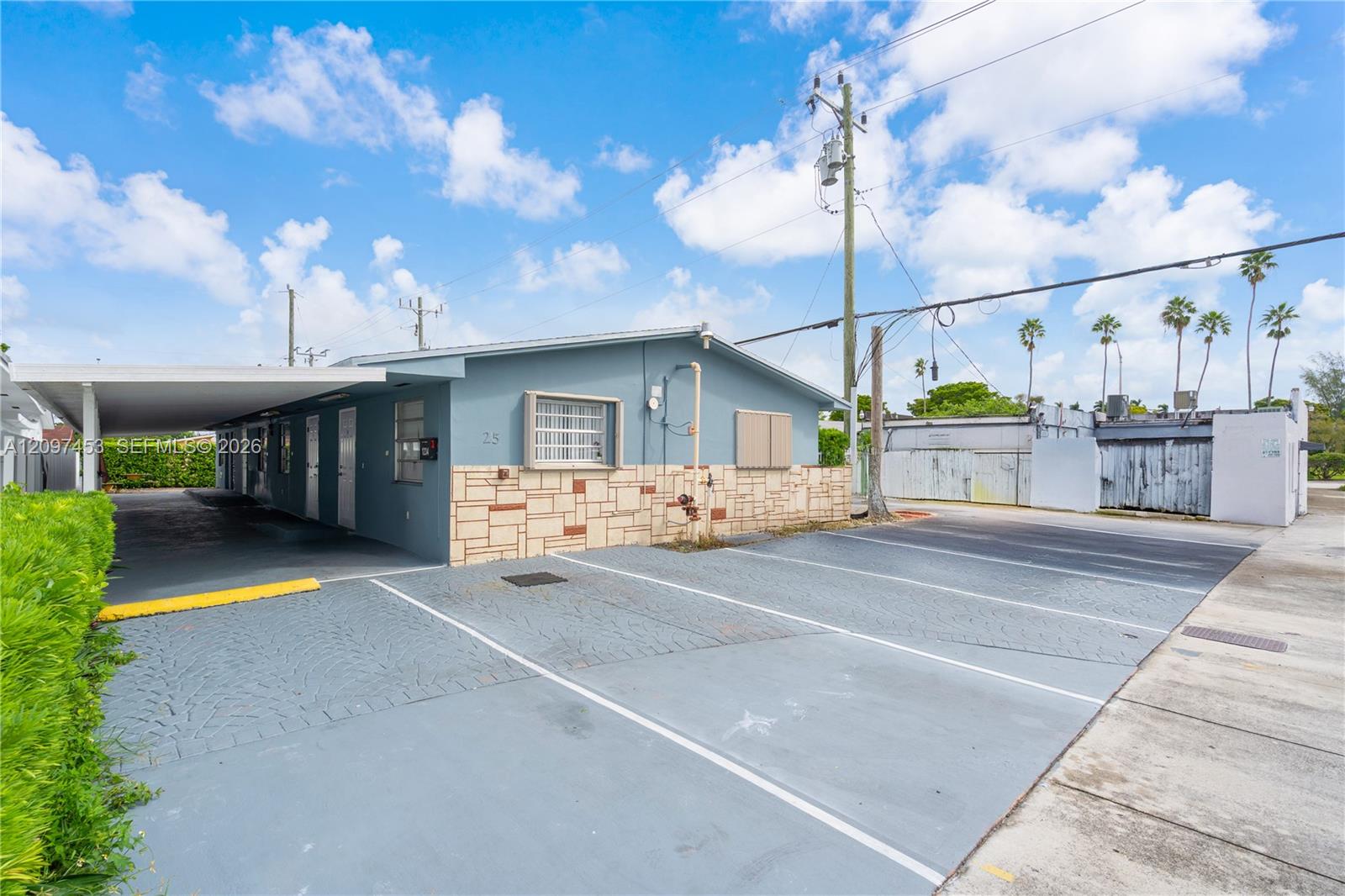 Ver detalles / 2145 sq. ft. $ 2026-09-29 0 foto