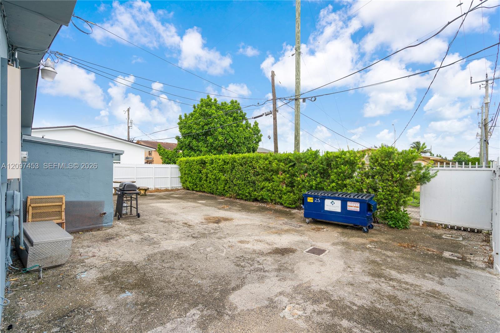 Ver detalles / 2145 sq. ft. $ 2026-09-29 0 foto