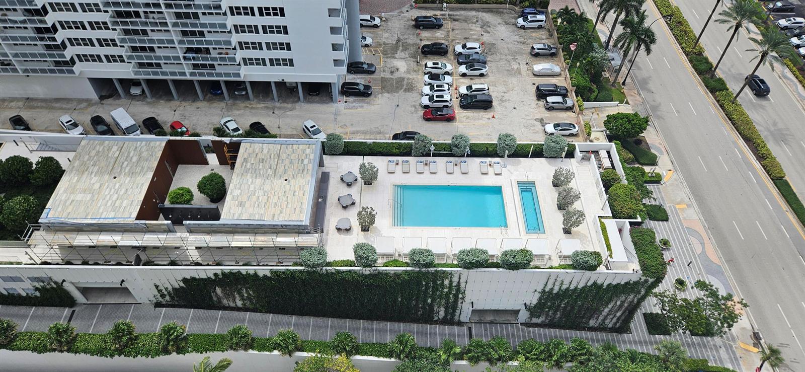 See details 21L 1 / 870 sq. ft. $ 2026-10-13 0 Photo
