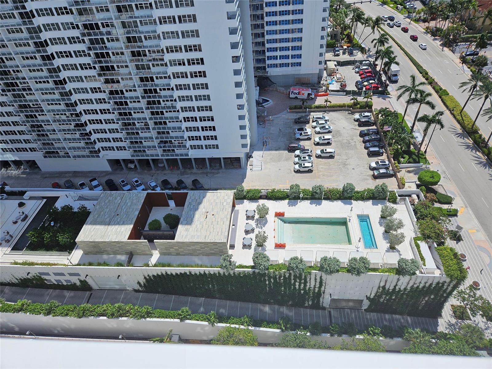 See details 21L 1 / 870 sq. ft. $ 2026-10-13 0 Photo