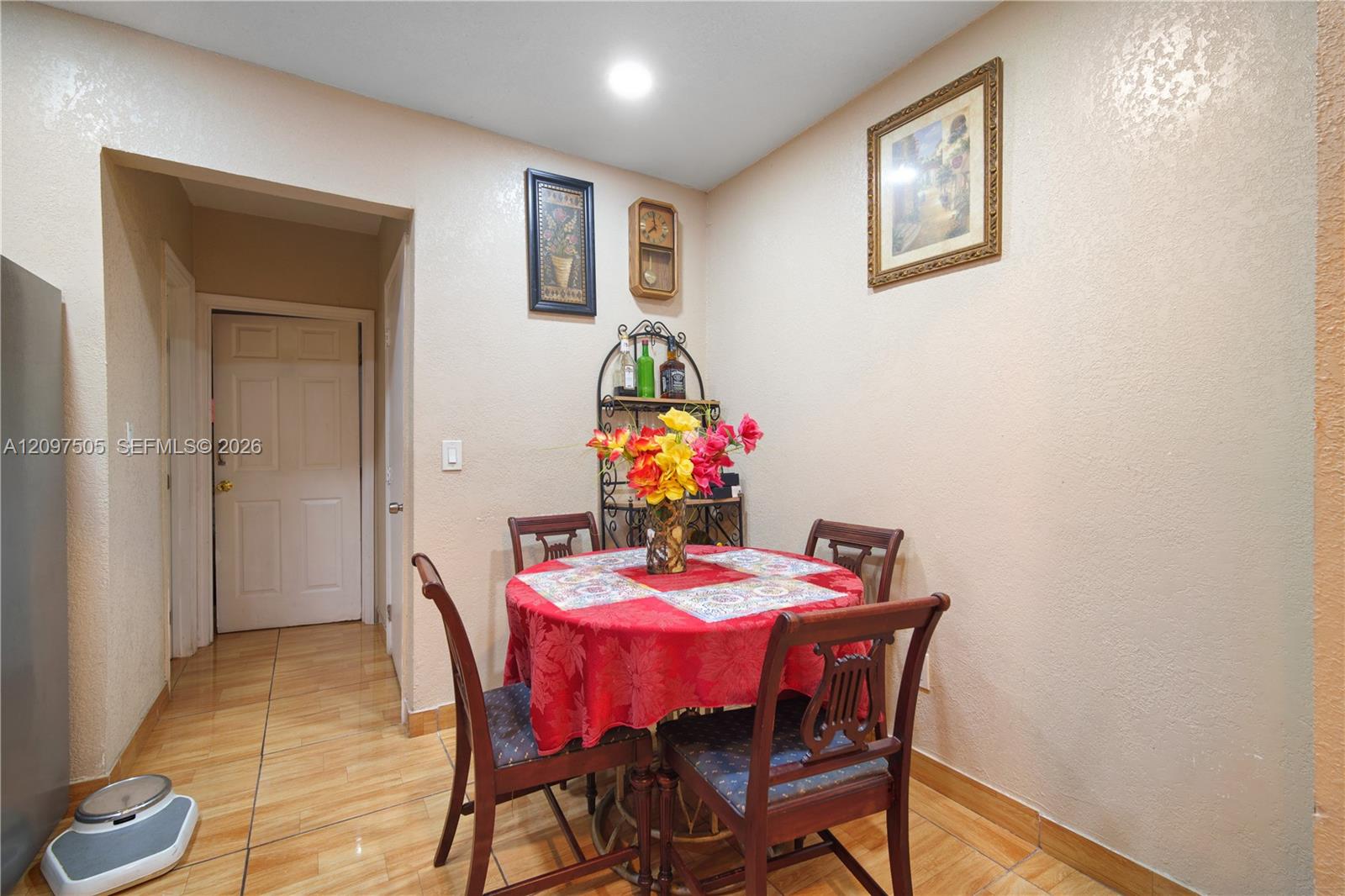   /  2890 sq. ft. $ 2026-09-29 0 foto