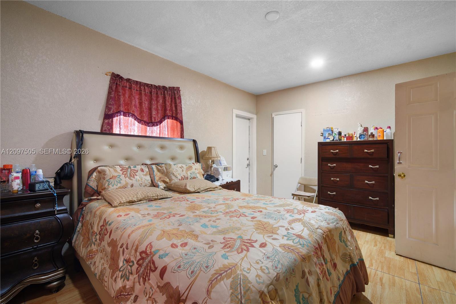   /  2890 sq. ft. $ 2026-09-29 0 foto