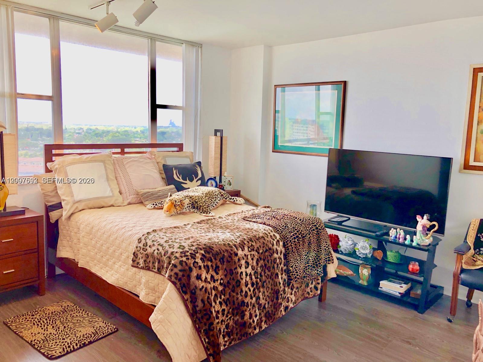 PH6 2 / 2 1132 sq. ft. $ 2026-09-29 0 foto
