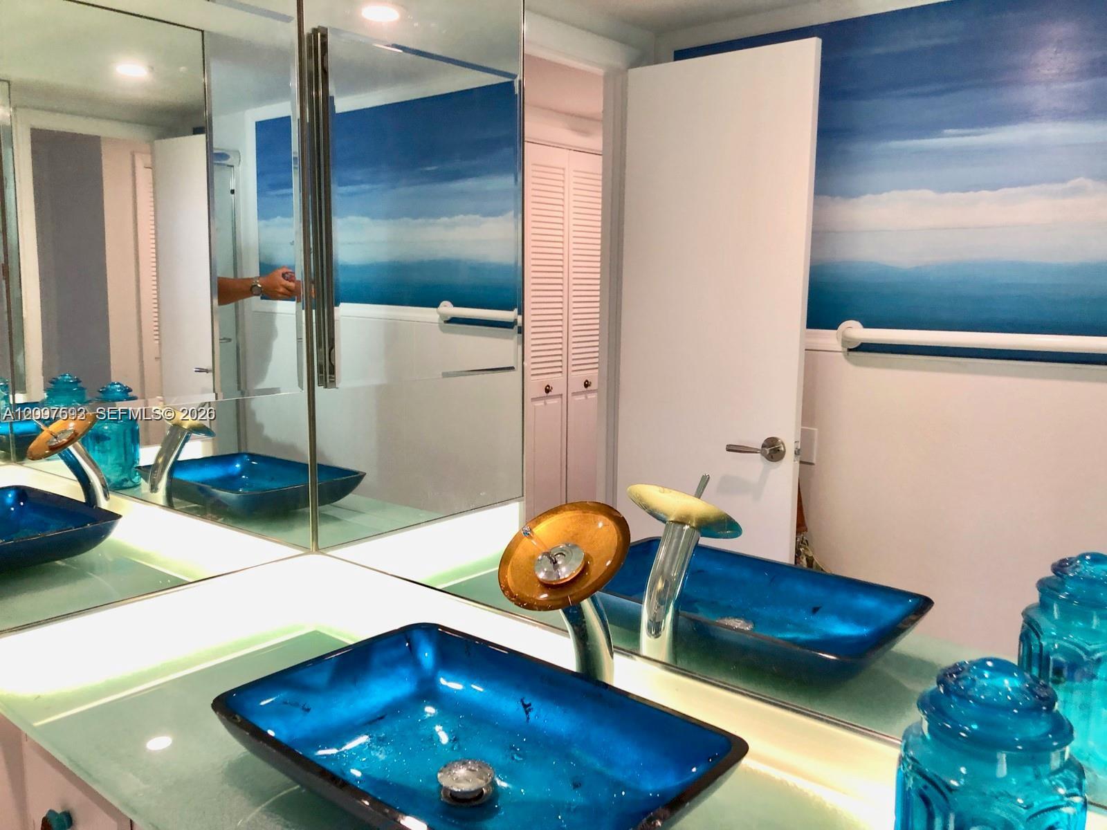 PH6 2 / 2 1132 sq. ft. $ 2026-09-29 0 foto