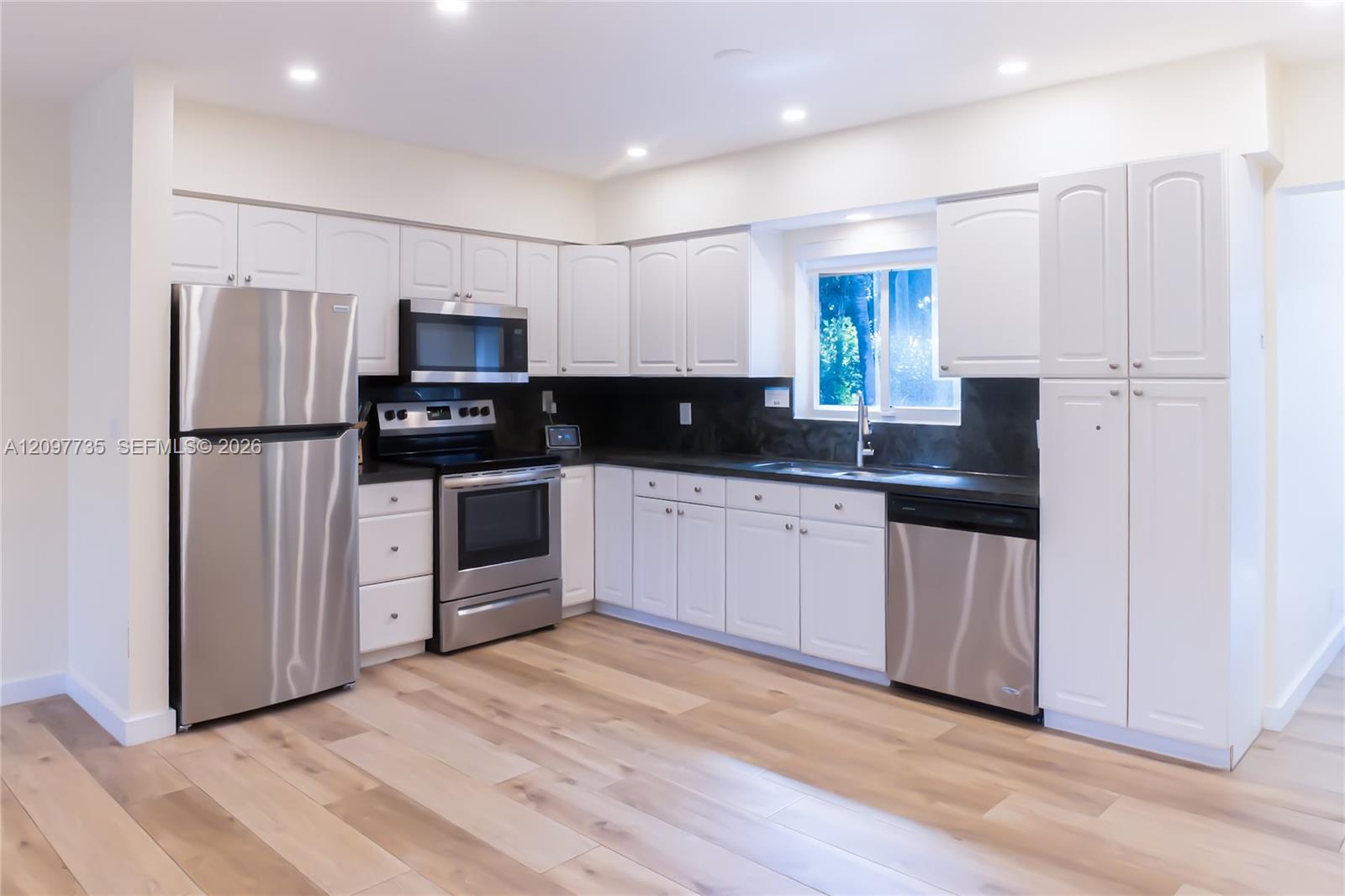 Ver detalles / 2930 sq. ft. $ 2026-09-29 0 foto