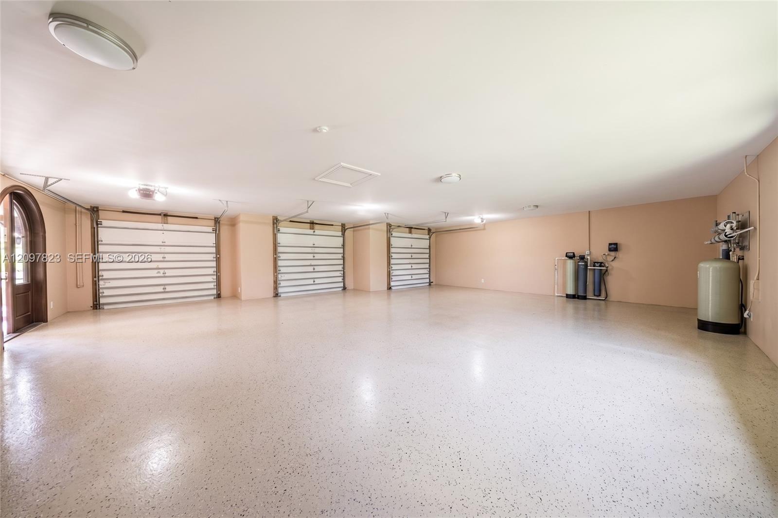 Ver detalles / sq. ft. $ 2026-09-29 0 foto