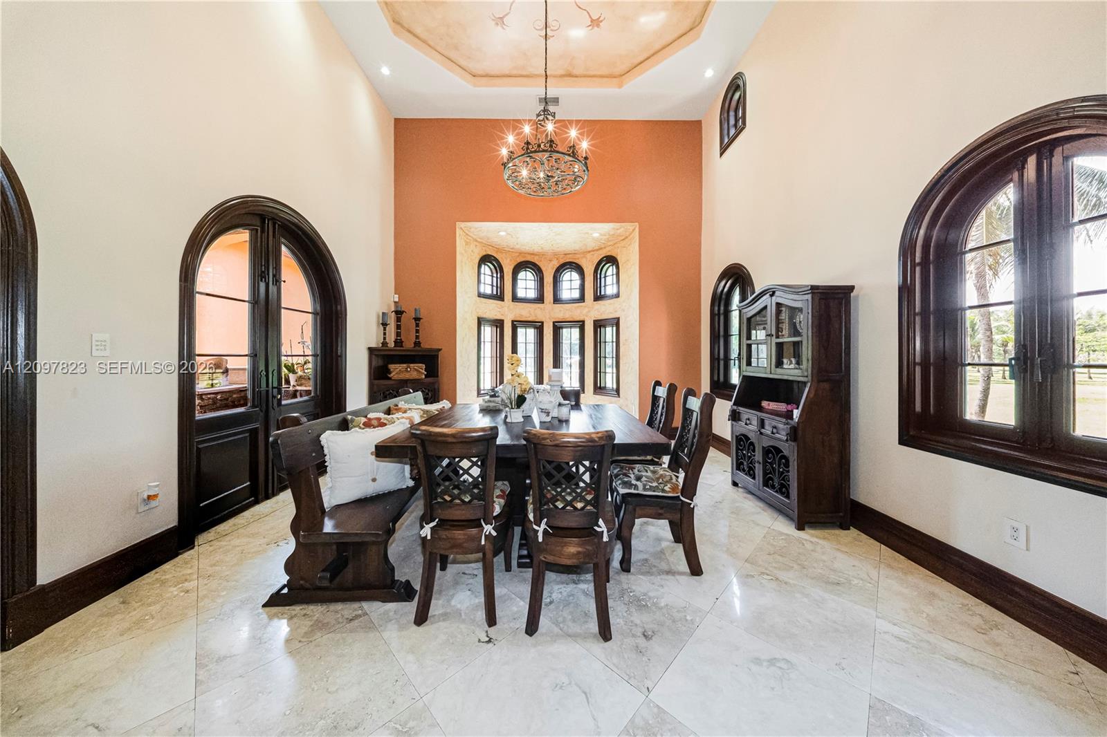 Ver detalles / sq. ft. $ 2026-09-29 0 foto
