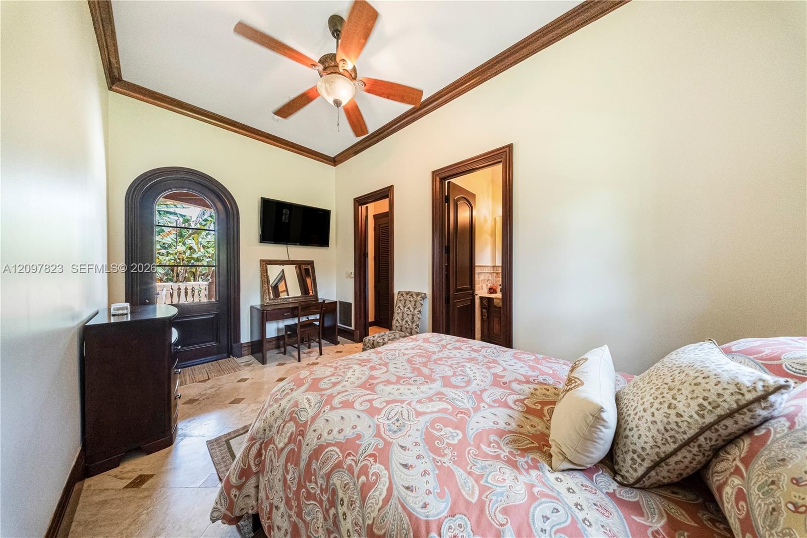 Ver detalles / sq. ft. $ 2026-09-29 0 foto